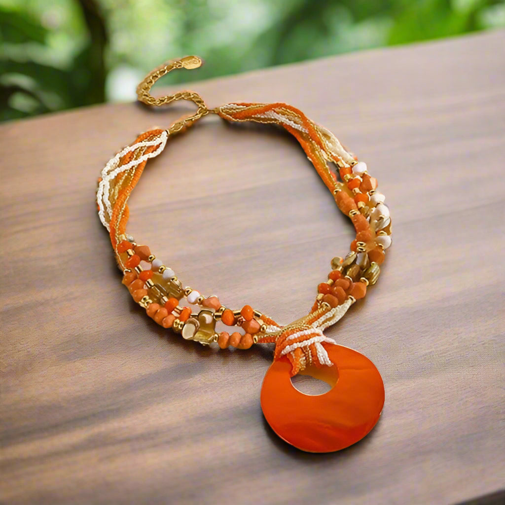 WOMEN'S HANDCRAFTED SHELL AND STONES NECKLACE - JAG Universal Collection