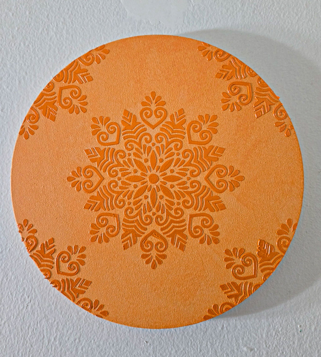 Narangi – 8" Round Canvas - Mixed Media