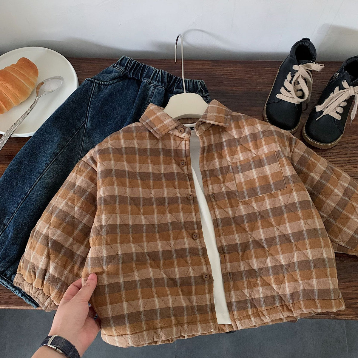 Vintage plaid cotton warm jacket for children in winter