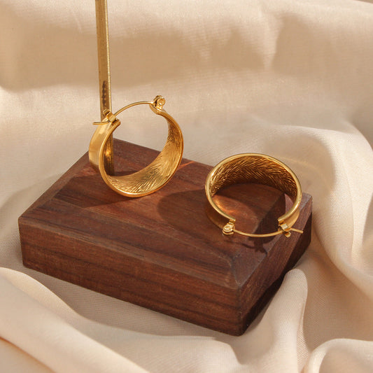 Chunky Gold Hoop Earrings for Women – Lightweight 24mm Stainless Steel Hoops, Trendy Statement Jewelry