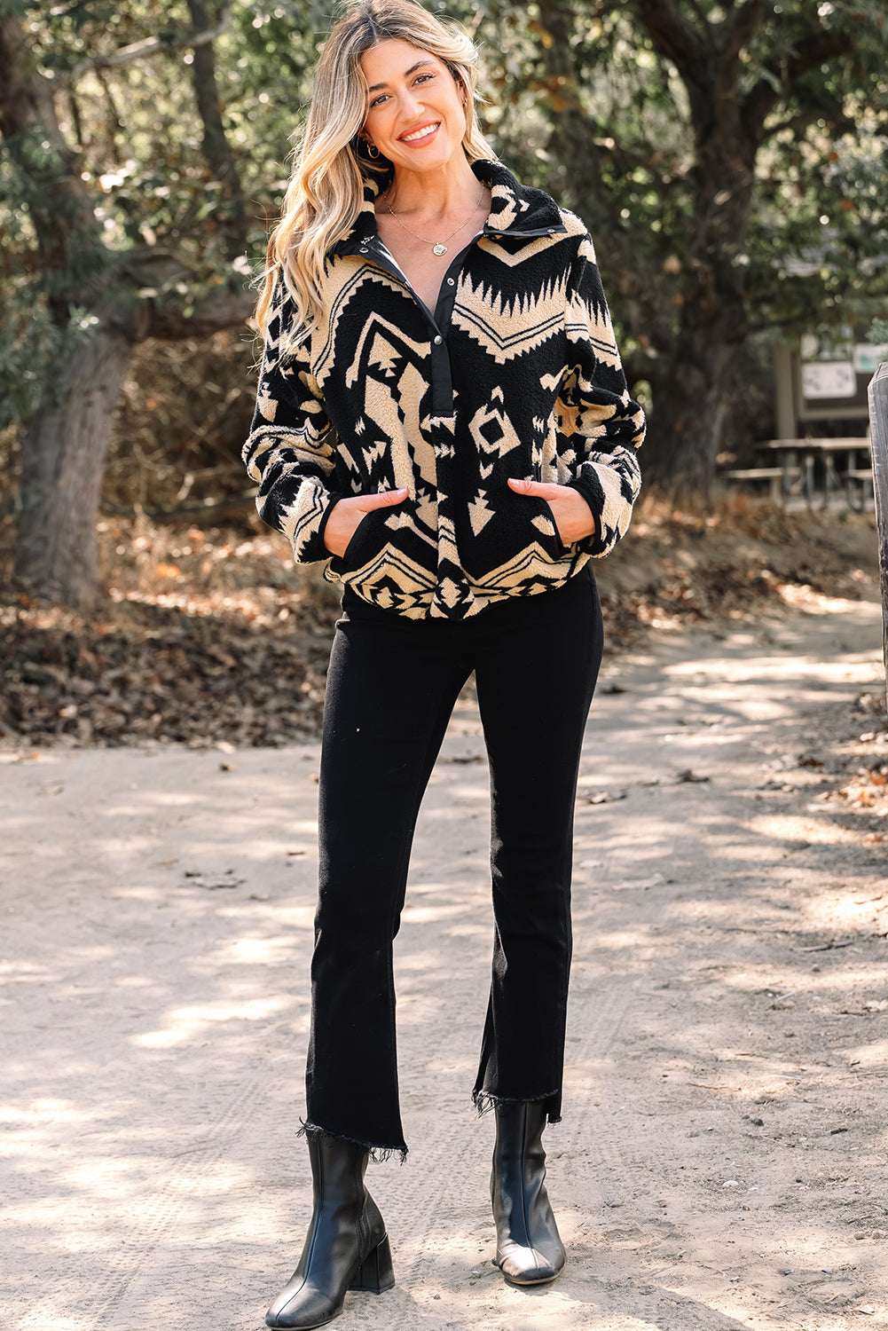 Black Western Aztec Half Zip Plush Sweatshirt – Cozy Tribal Print Fleece Pullover for Women | Warm Boho Winter Jacket with Pockets