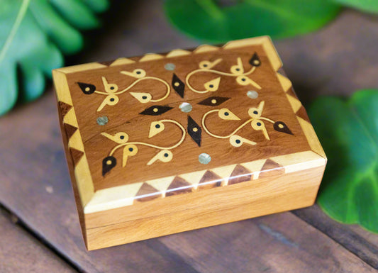 MOROCCAN ORIGINAL THUYA BURL WOOD BOX - HANDCRAFTED - JAG Universal Collection 