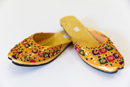 CHILDREN EMBROIDERED FESTIVE SLIPPERS - SIZE 1 - JAG Universal Collection 