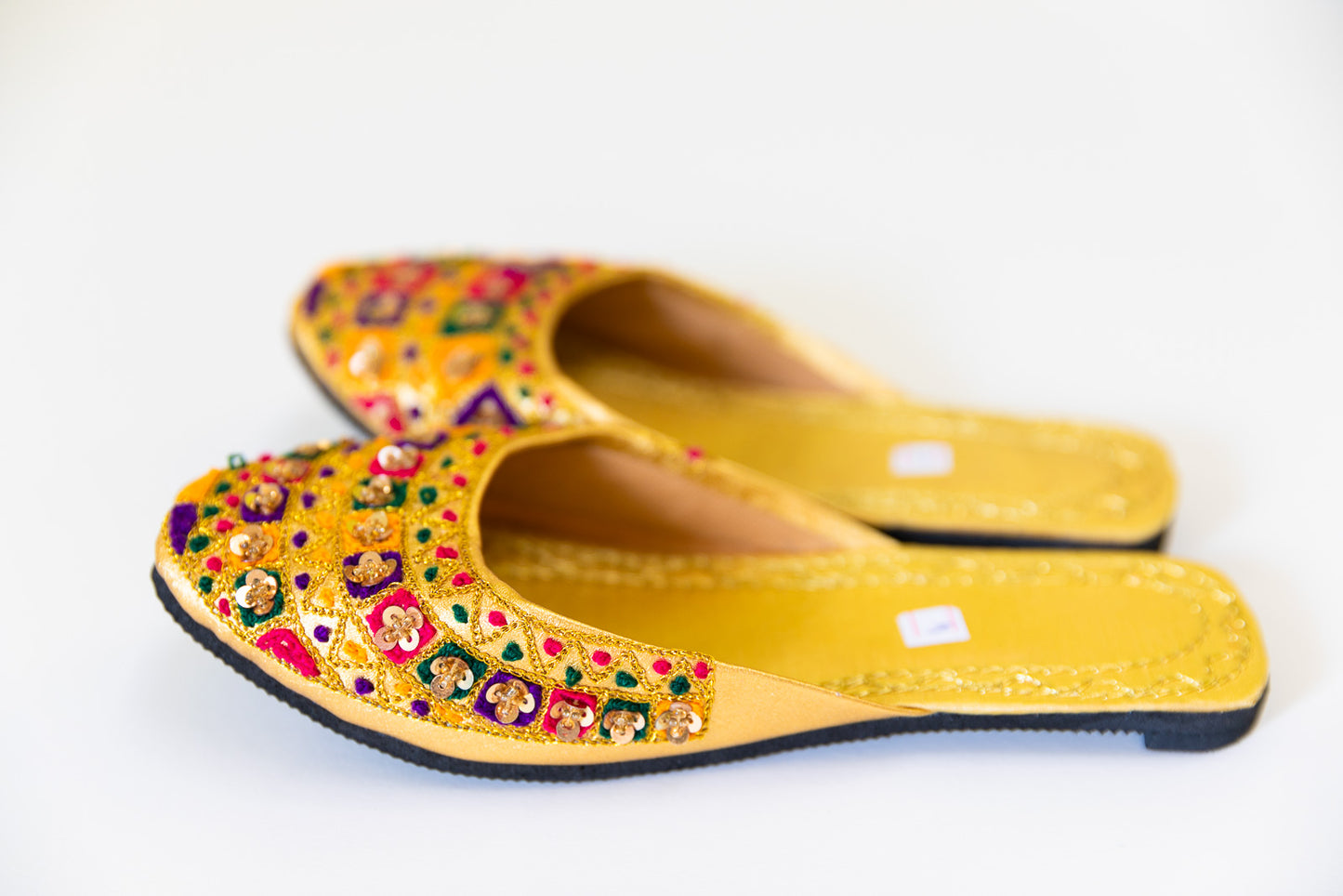 CHILDREN EMBROIDERED FESTIVE SLIPPERS - SIZE 1 - JAG Universal Collection 