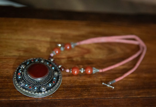 TRADITIONAL SINDHI DESIGN NECKLACE - RED - JAG Universal Collection 