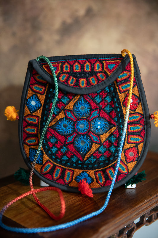 EMBROIDERED CROSSBODY PURSE - SMALL BAG - JAG Universal Collection 