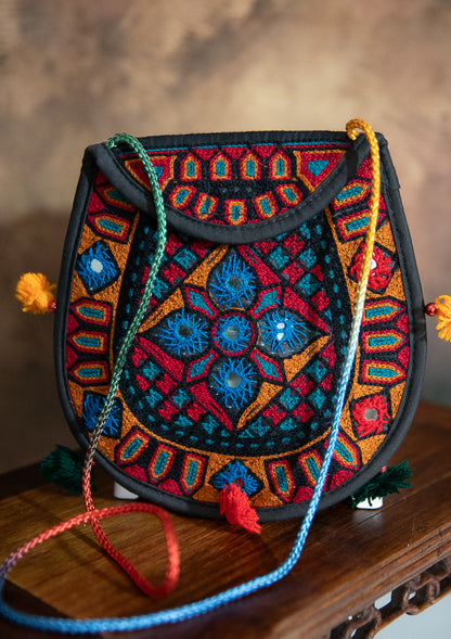 EMBROIDERED CROSSBODY PURSE - SMALL BAG - JAG Universal Collection 