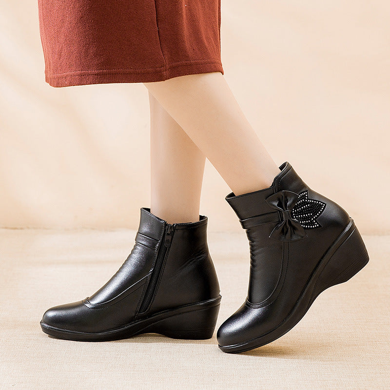 Faux Fur Lined Mid-Heel Ankle Boots for Women, Warm Winter Snow Boots with Non-Slip Sole, Comfortable Heeled Booties for Moms and Elderly