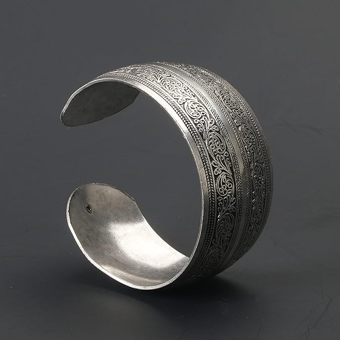TIBETAN DESIGN SILVER CUFF BRACELET - JAG Universal Collection 