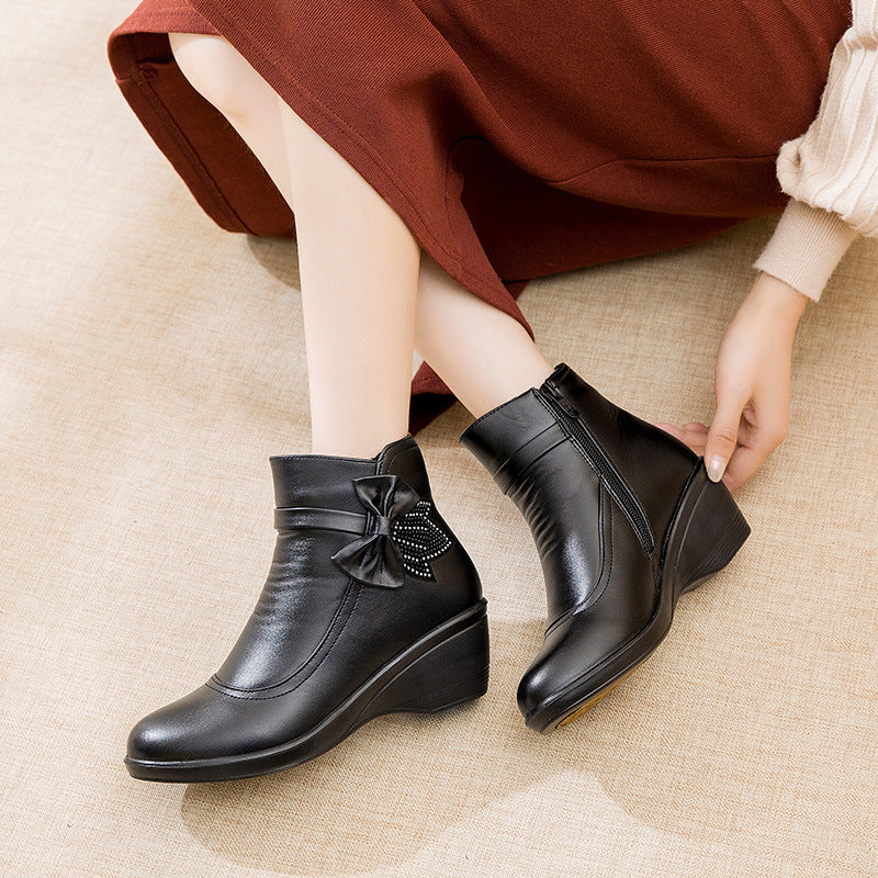 Faux Fur Lined Mid-Heel Ankle Boots for Women, Warm Winter Snow Boots with Non-Slip Sole, Comfortable Heeled Booties for Moms and Elderly