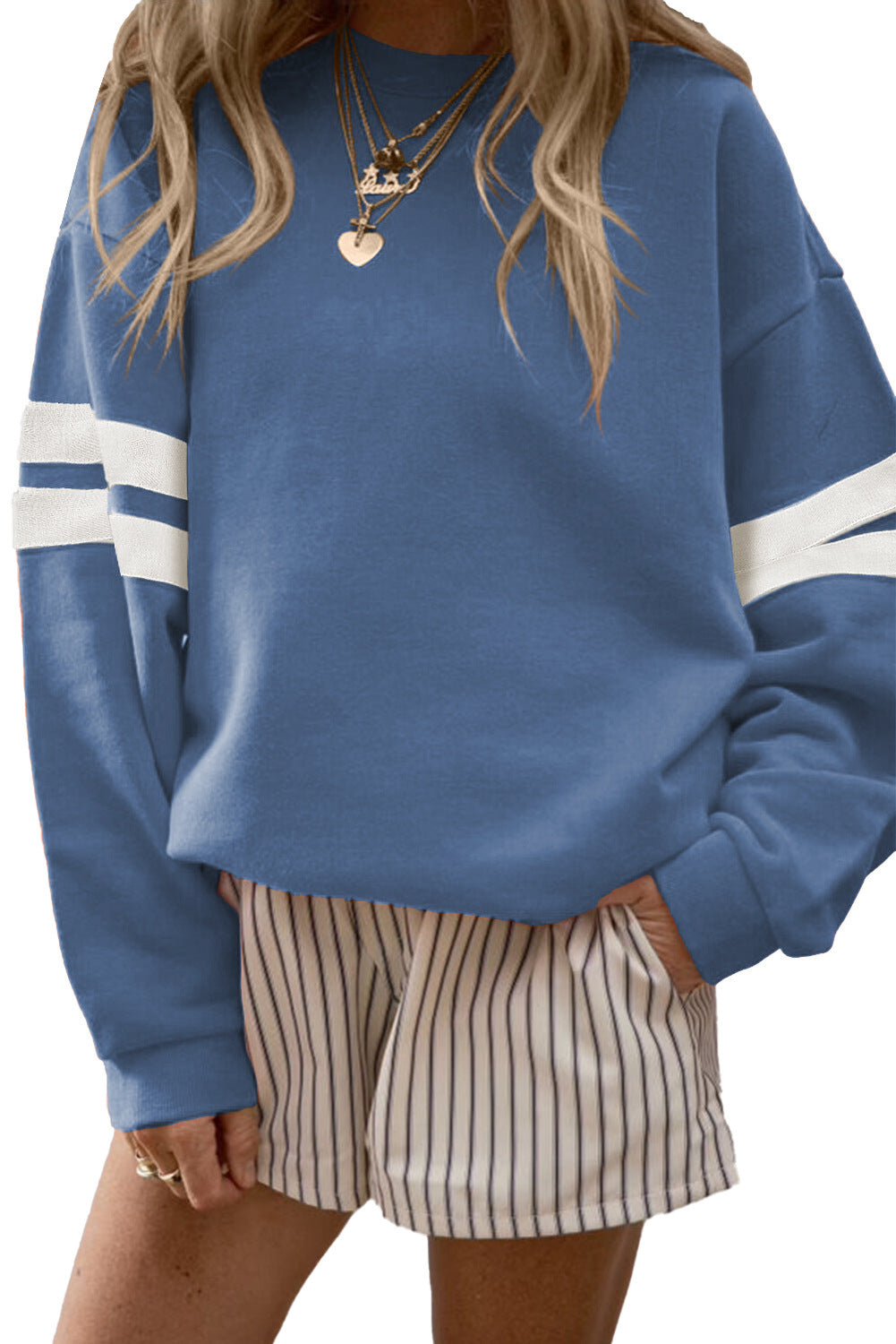 Women’s Sporty and Striped Oversized Sweatshirt | Drop Shoulder Pullover