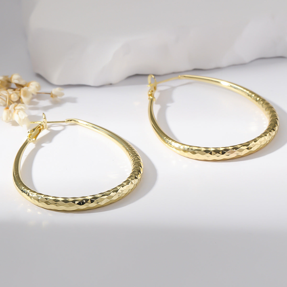 Hammered Oval Hoop Earrings – 54mm Gold Tone Textured Hoops – Lightweight Copper Fashion Earrings for Women