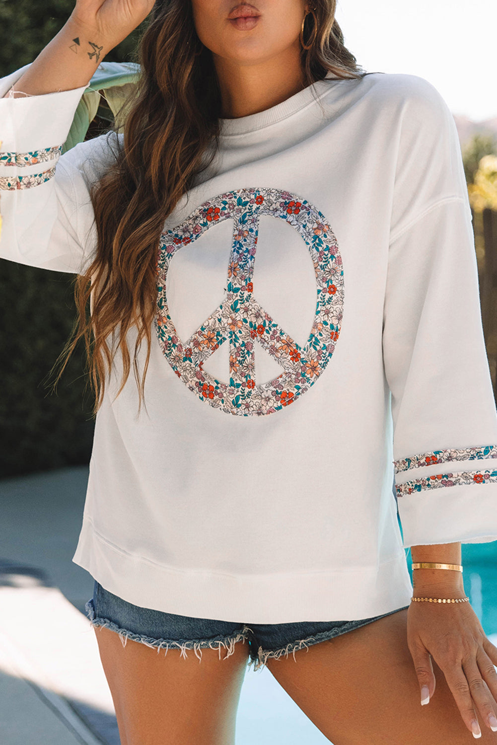Floral Peace Sign Oversized Sweatshirt – Relaxed Fit Boho Casual Top