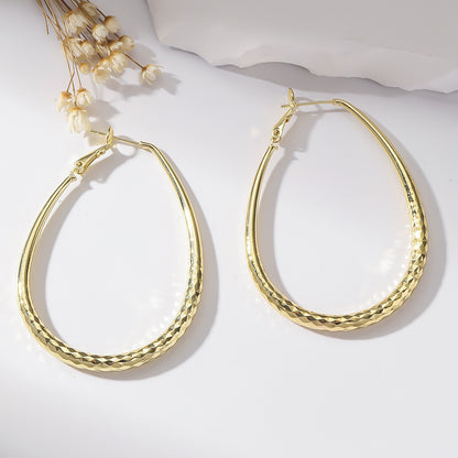 Hammered Oval Hoop Earrings – 54mm Gold Tone Textured Hoops – Lightweight Copper Fashion Earrings for Women